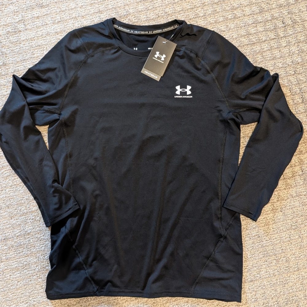 Under Armour Men's Jet Black Long Sleeve Tee